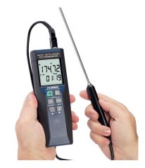 Precision RTD Handheld Data Logger Thermometer