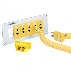 Standardní panelový konektor (univerzální)