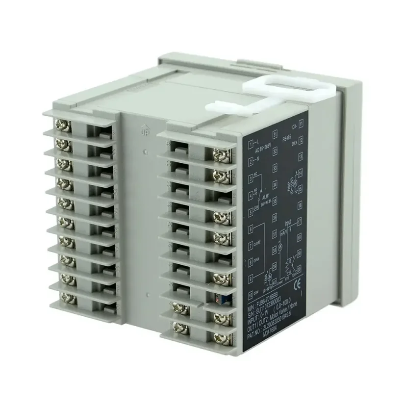 1/4 DIN (96x96 mm)